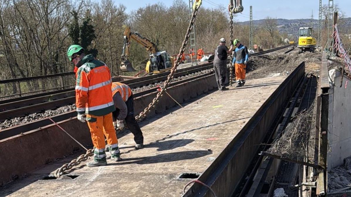 Technischer Rückbau in Weißenthurm